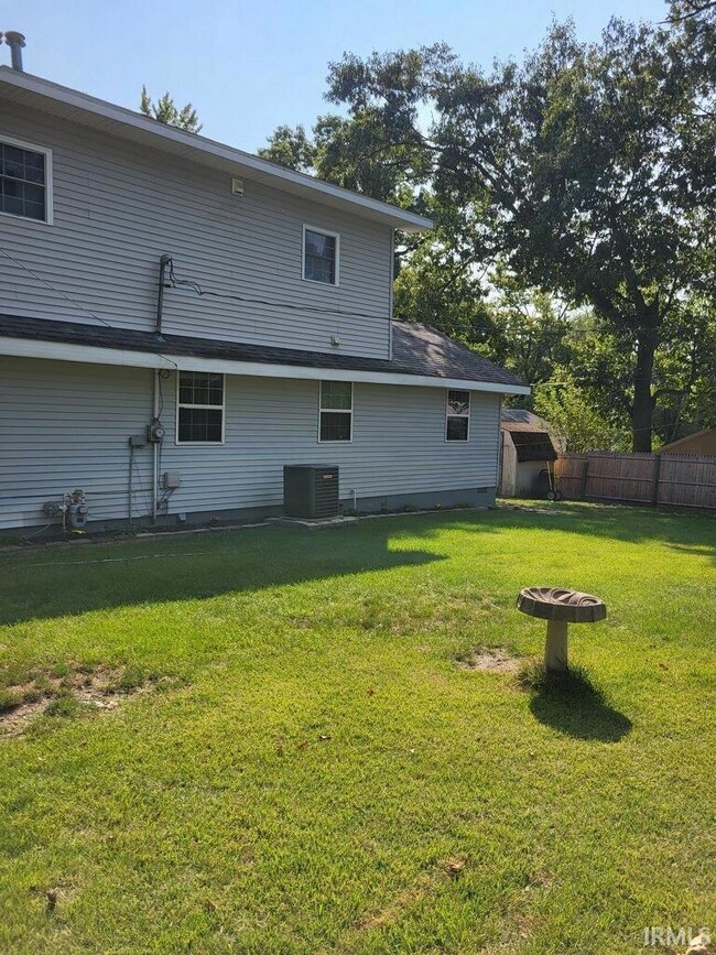 8155 N Oak Ave, Walkerton, IN 46574 - photo 4