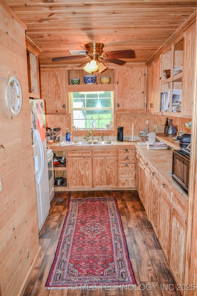 919 N 4210 Rd, Hugo, OK 74743 - photo 6