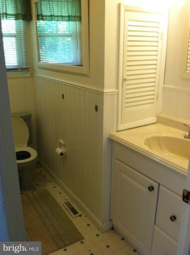 339 Ellerton S, Laurel, MD 20724 - photo 4