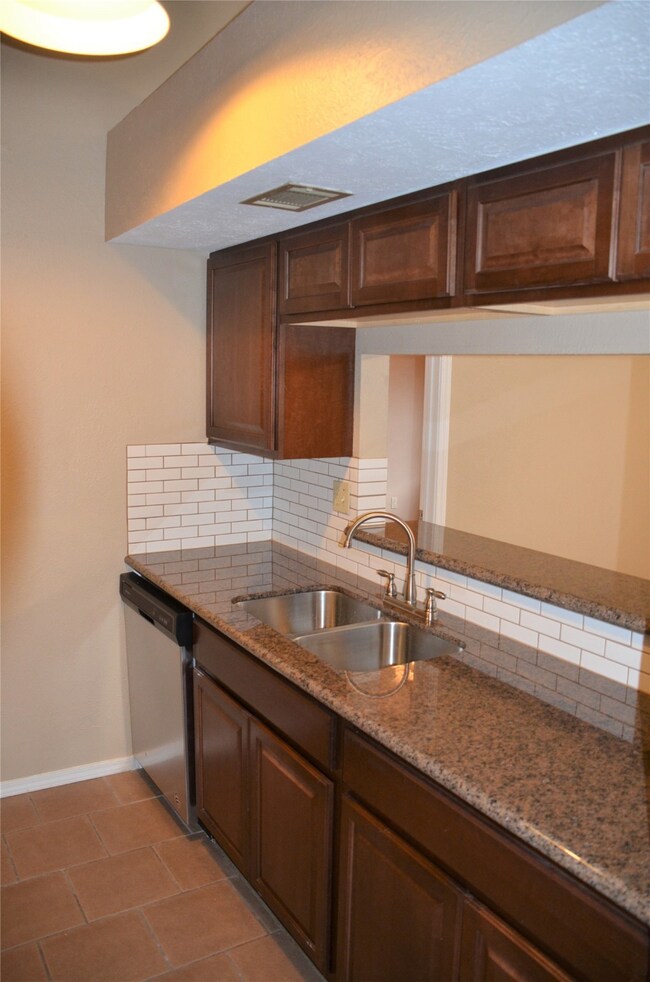 24119 Four Sixes Ln, Hockley, TX 77447 - photo 7