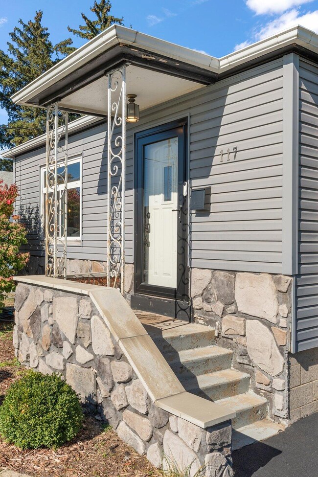 117 Keilman St, Dyer, IN 46311 - photo 6