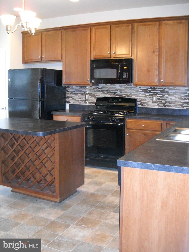 369 English Oak Ln, Prince Frederick, MD 20678 - photo 4