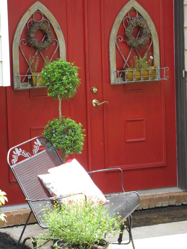 FRONT DOORS