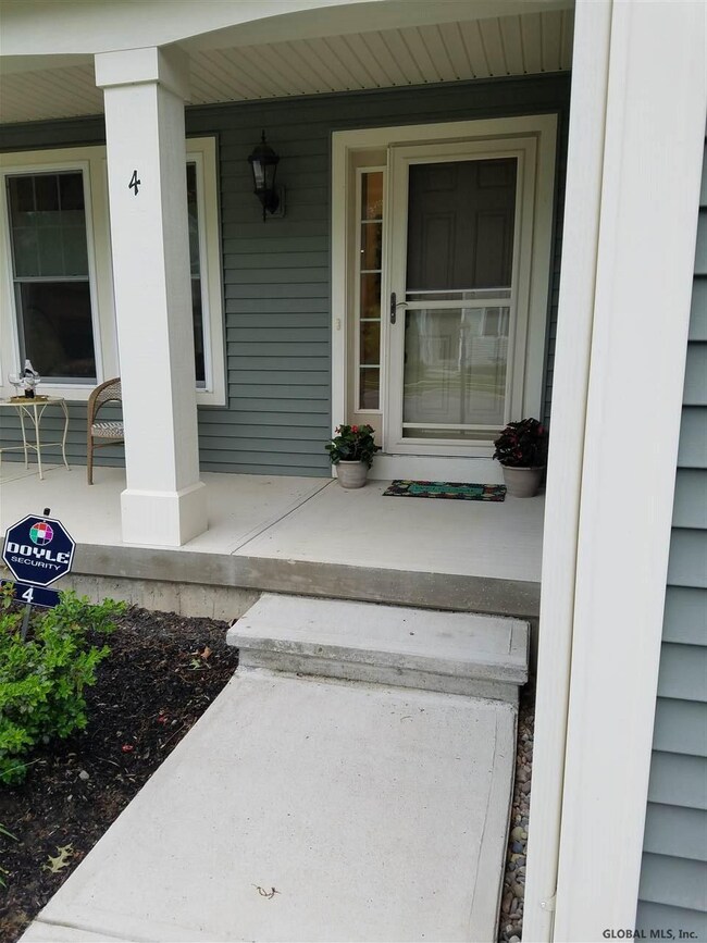 4 Maria Ln, Saratoga Springs, NY 12866 - photo 3