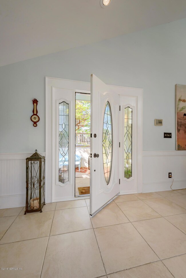 Foyer/Entry