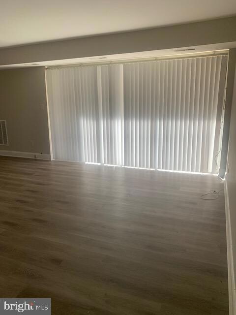 5536 Karen Elaine Dr unit 1612, New Carrollton, MD 20784 - photo 3