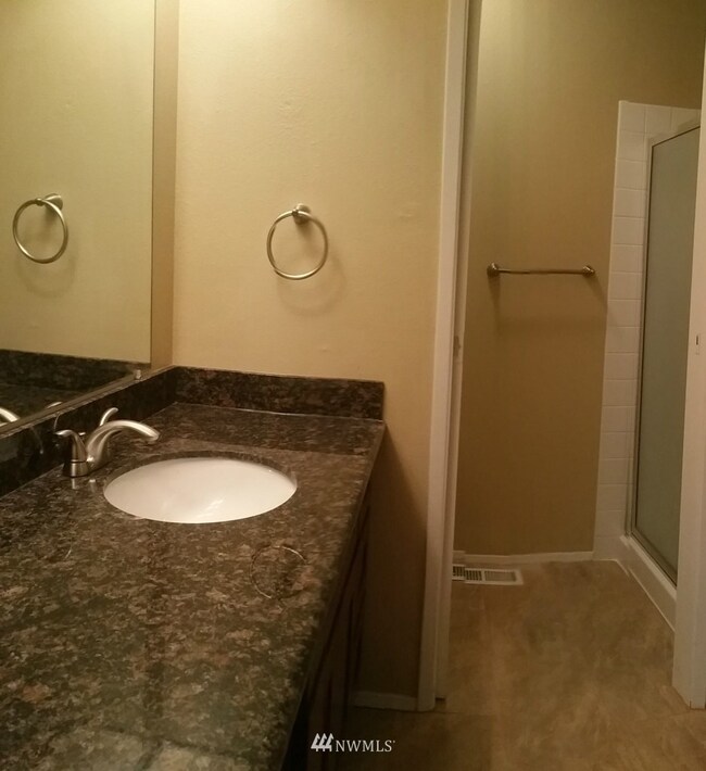 unlisted-address, Federal Way, WA 98023 - photo 4