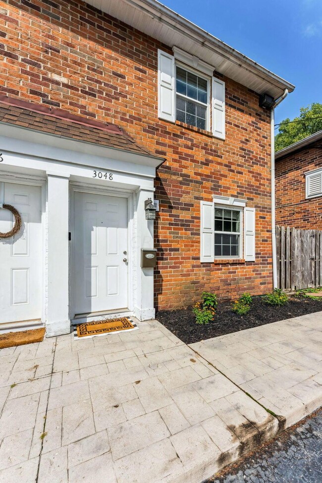 17-web-or-mls-3048-dorris-ave