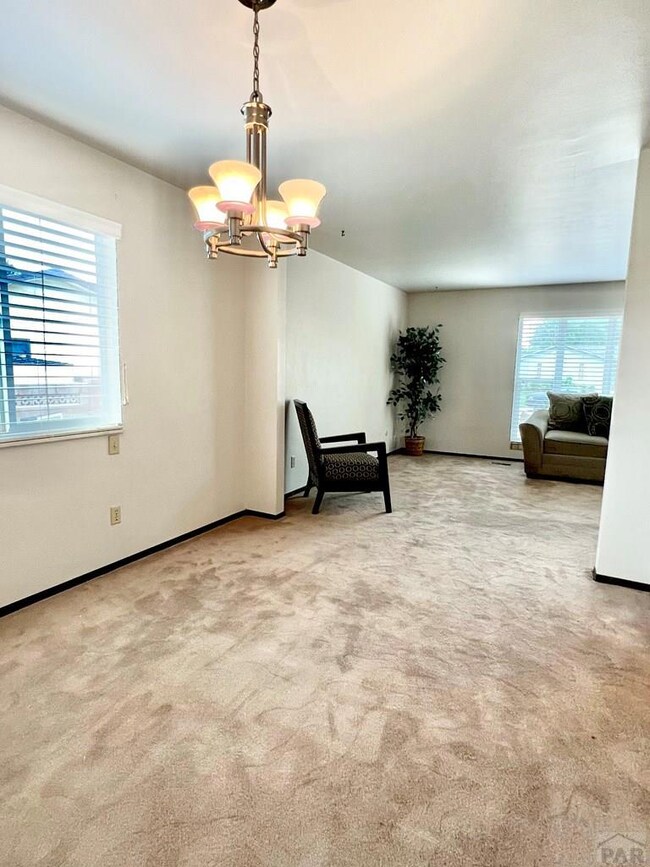 Formal Dining/Living Room