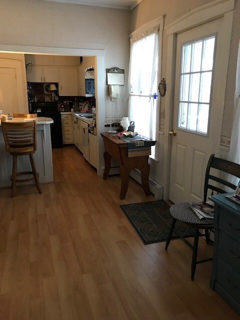 81 Crescent St, Rutland, VT 05701 - photo 7