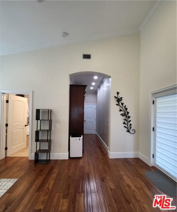 4956 Doman Ave, Tarzana, CA 91356 - photo 5