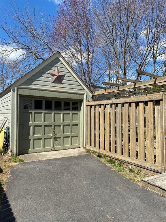 255 Tennyson Rd, Warwick, RI 02888 - photo 2