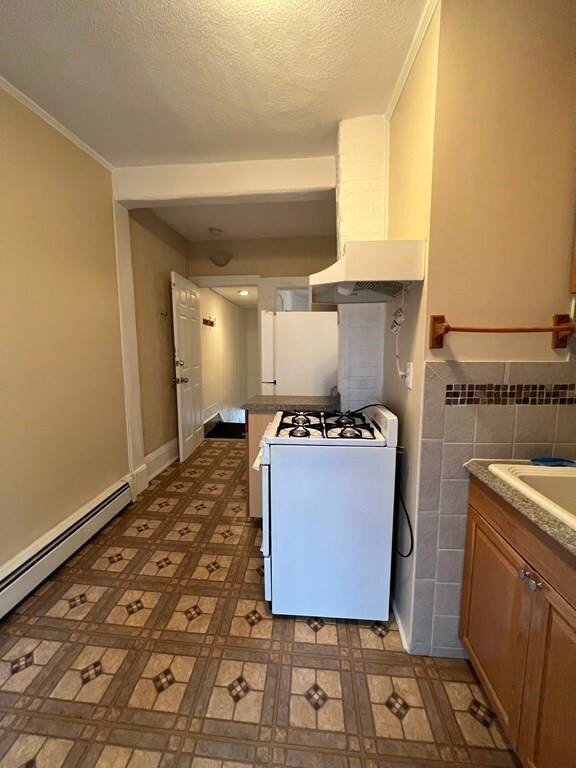 97A Hampshire St unit 2, Cambridge, MA 02139 - photo 2