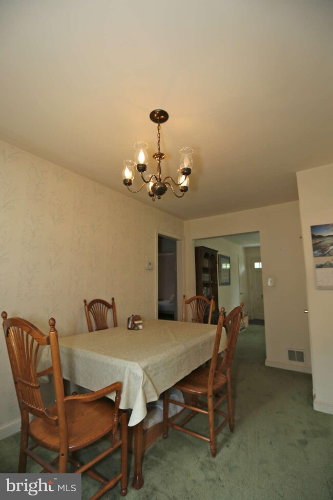 10610 Nash Place, Kensington, MD 20895 - photo 7