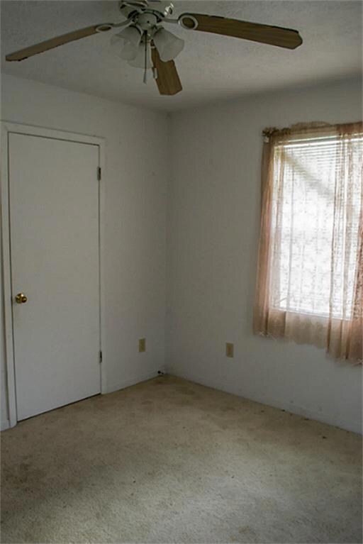 202 Oddo St, Houston, TX 77022 - photo 7