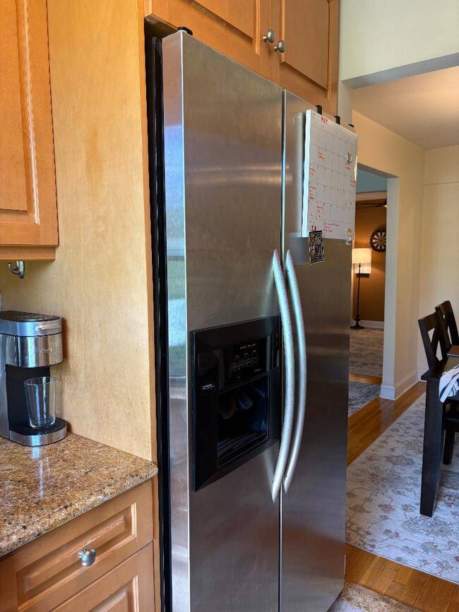 Kitchen xLarge Refrigerator