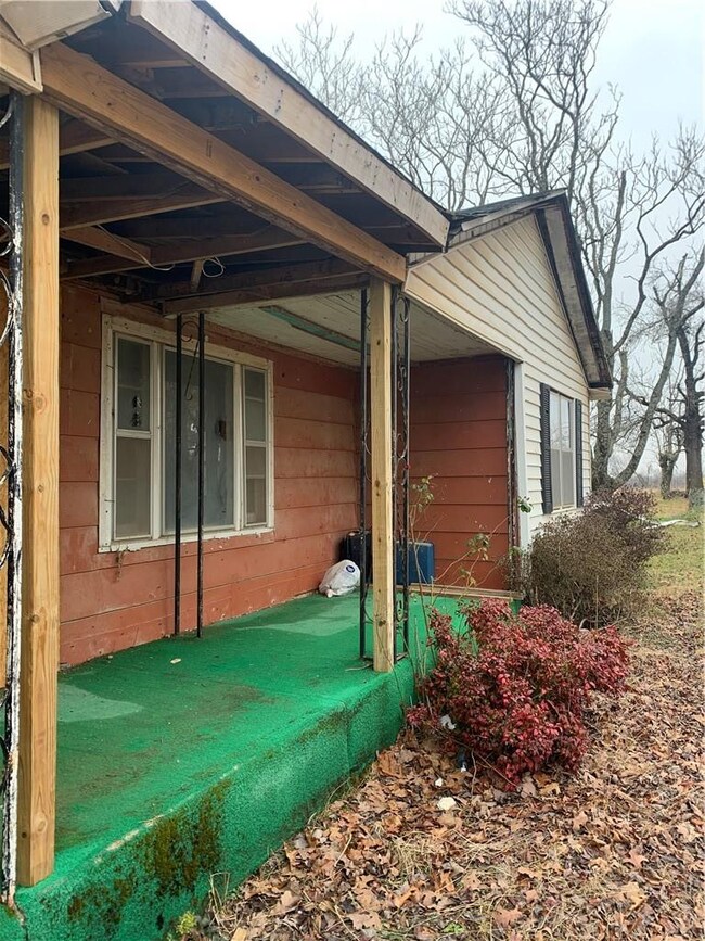 17154 Logan Cave Rd, Siloam Springs, AR 72761 - photo 3