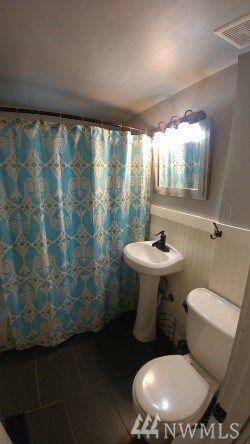 10127 238th St SW, Edmonds, WA 98020 - photo 5