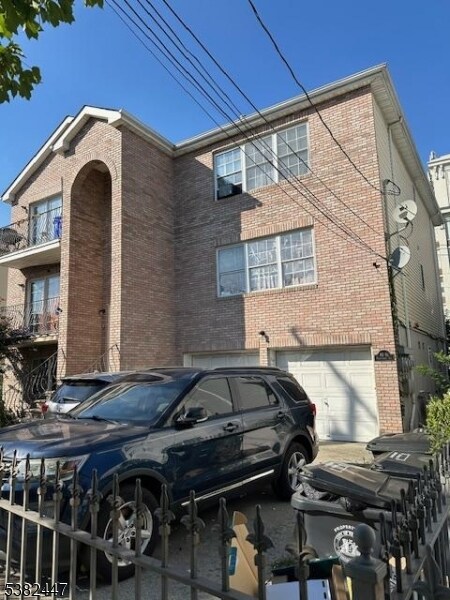 89-91 Hawthorne Ave unit 3, Newark, NJ 07112 - photo 2