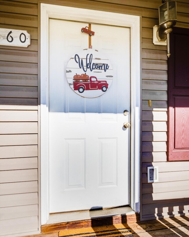 1160 Snowden Terrace, Johnson City, TN 37601 - photo 4