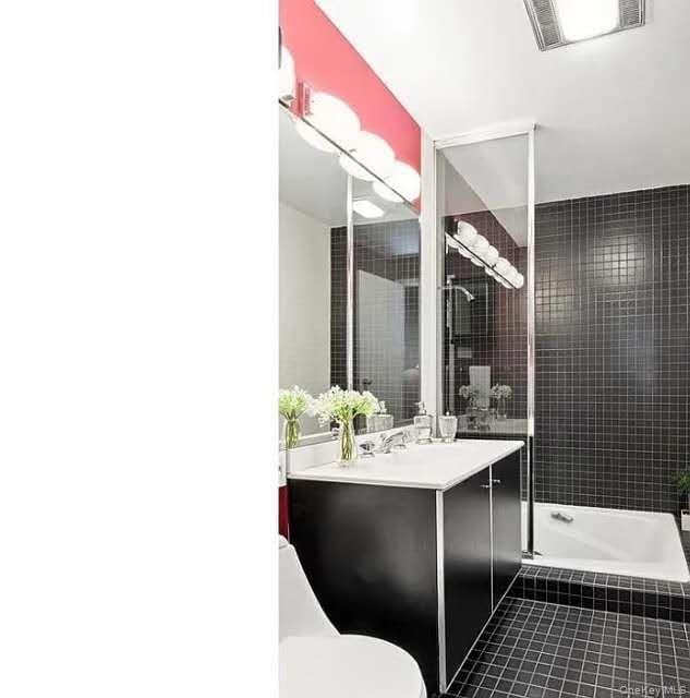 8 W 65th St unit 5A, New York, NY 10023 - photo 6