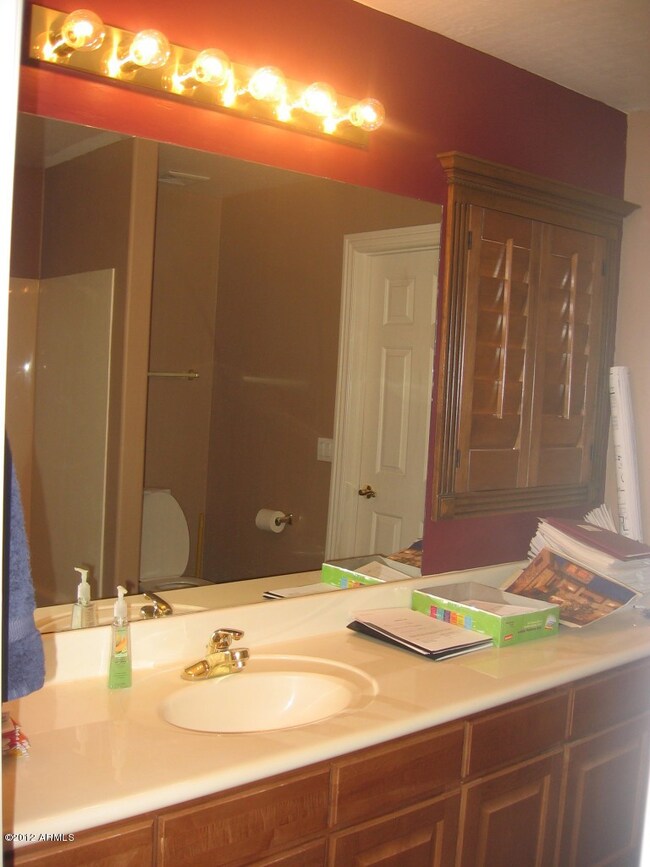 Downstairs Full Bath