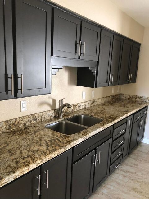 2212 N 49th Ave, Phoenix, AZ 85035 - photo 3