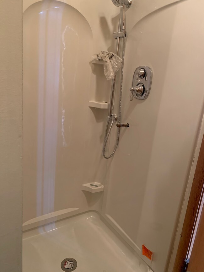 3 River Bluff Rd, Elgin, IL 60120 - photo 7