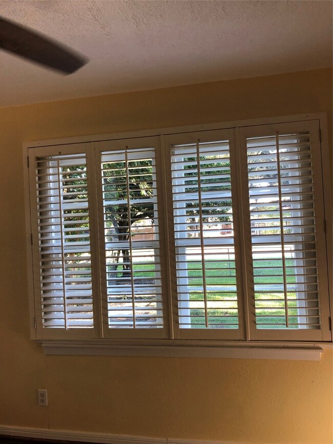 8711 Congo Ln, Houston, TX 77040 - photo 7