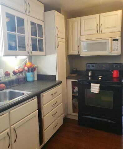 Kitchen 2