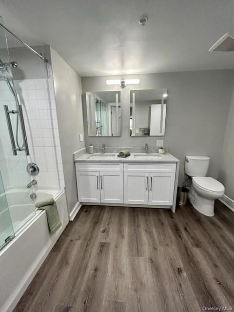 100 Glen St unit N2321, Glen Cove, NY 11542 - photo 7