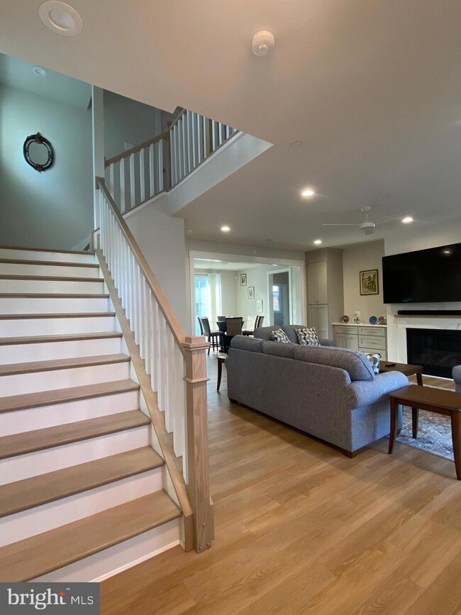 1205 Hawthorne St, Shady Side, MD 20764 - photo 5