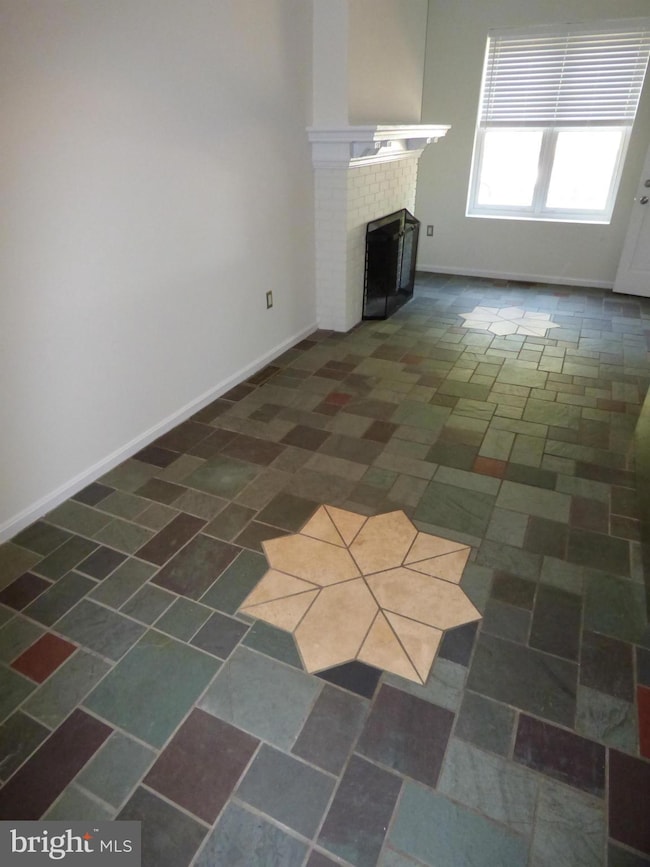 1915 New Hampshire Ave NW unit B, Washington, DC 20009 - photo 5