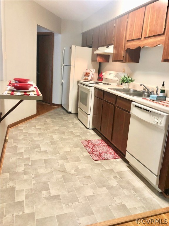 A great galley kitchen with newer appliances and a