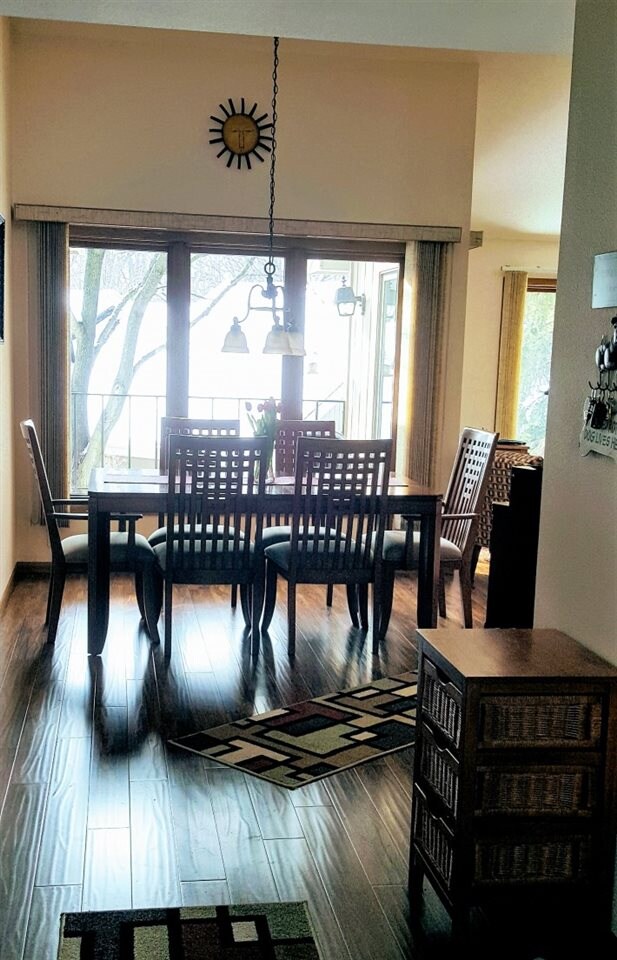 5935 Woodcreek Ln unit 5935, Middleton, WI 53562 - photo 2