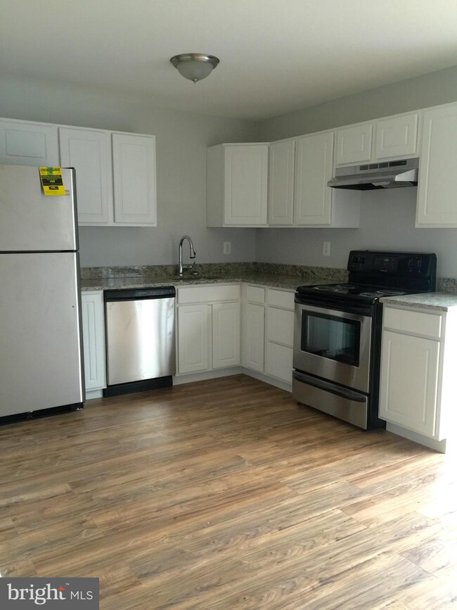 91 Grand Dr, Taneytown, MD 21787 - photo 3