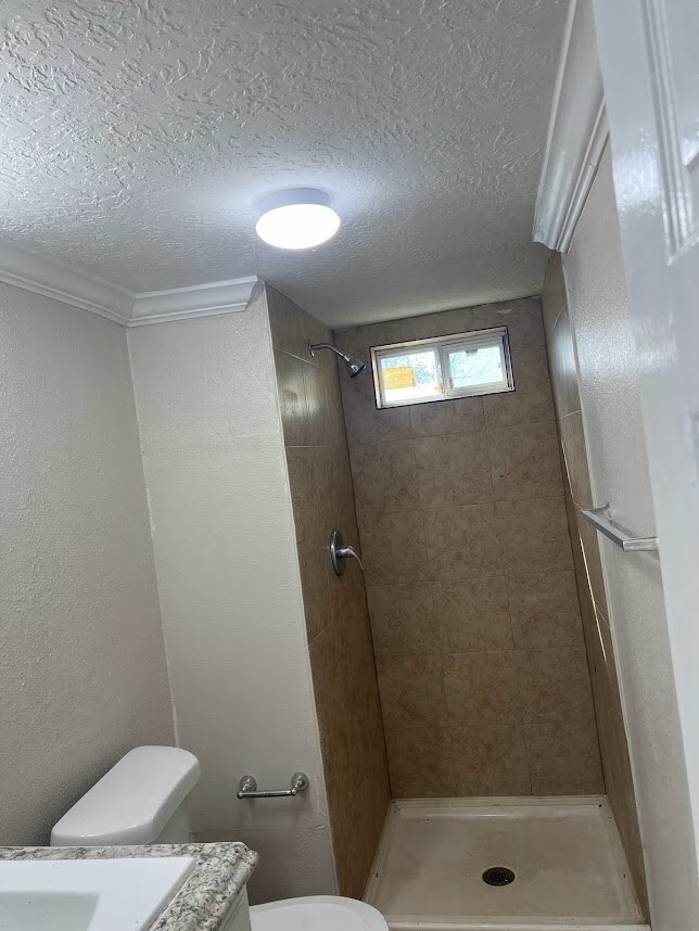 14514 Hillsboro St, Houston, TX 77015 - photo 5