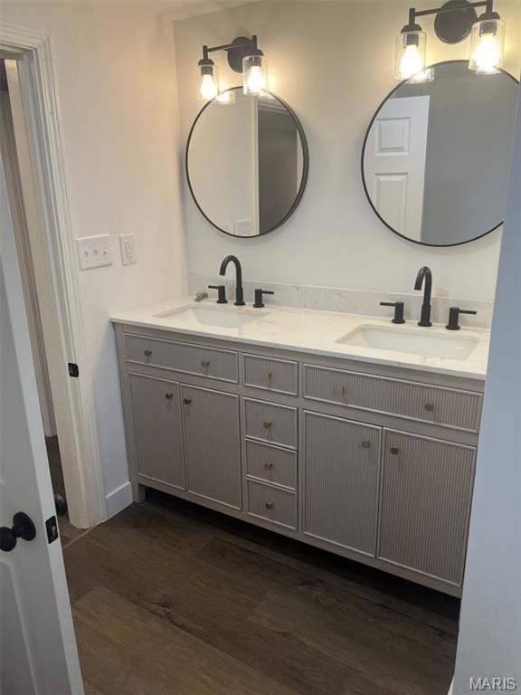 2214 N Benton Ave, Saint Charles, MO 63301 - photo 4