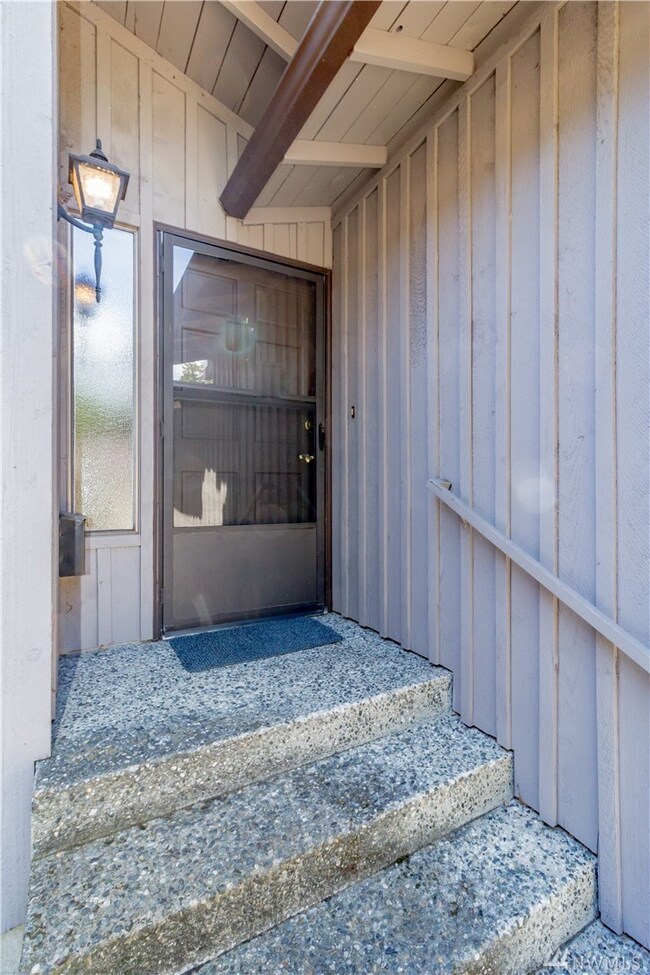 7815 218th St SW unit 106, Edmonds, WA 98026 - photo 2