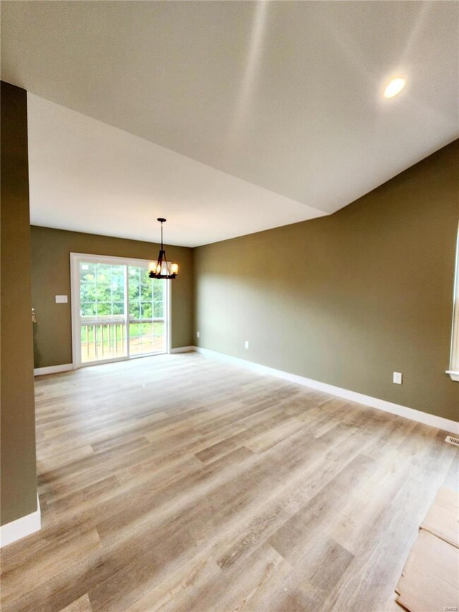 462 Calvey View Ct, Robertsville, MO 63072 - photo 5