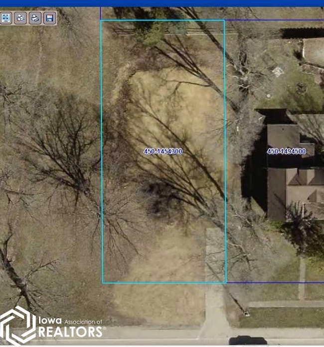 405 W Main St, Montezuma, IA 50171 - photo 2