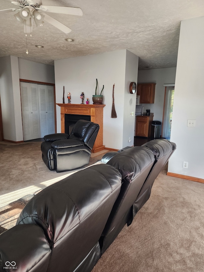 1756 Pinion Ct, Columbus, IN 47201 - photo 4