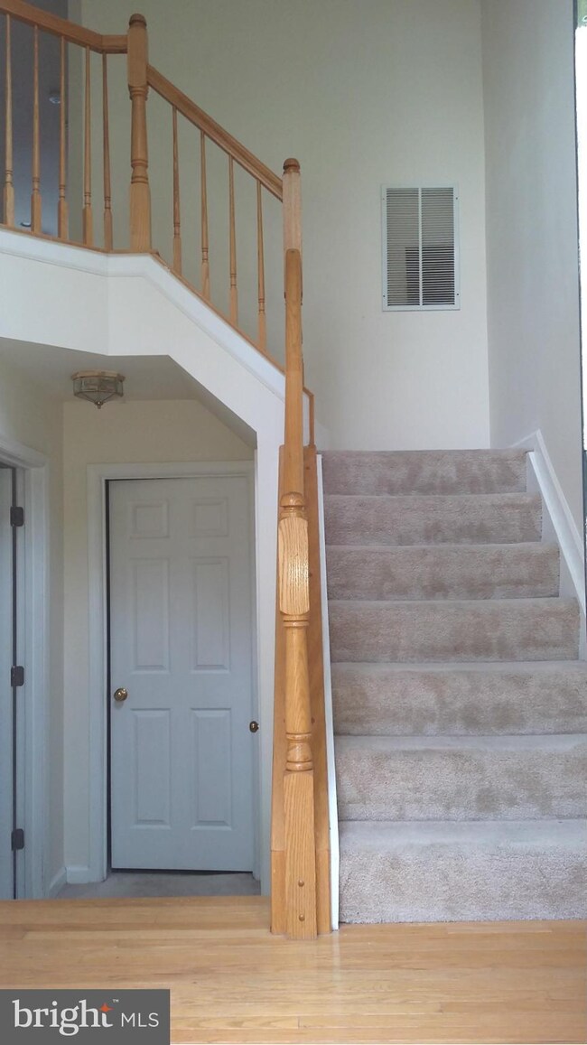 21005 Bedelia Way, Germantown, MD 20876 - photo 2