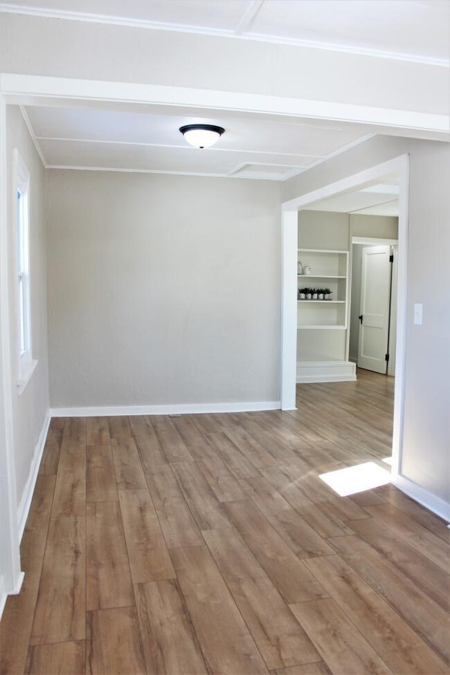 Open Living/Dining Area