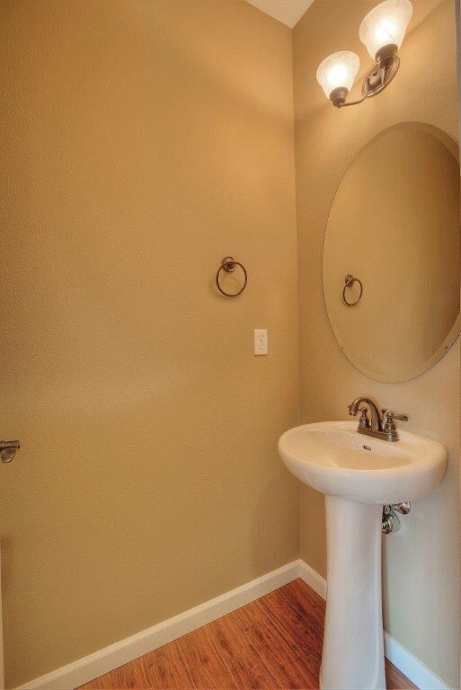 1609 Riddell Ave NE, Orting, WA 98360 - photo 4