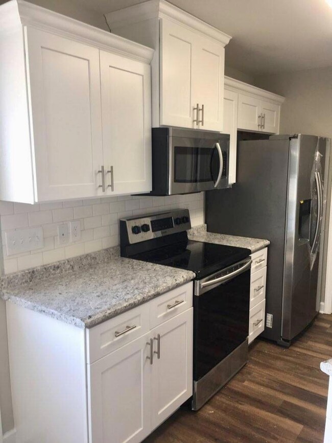 107 Lexington Cove, Shelbyville, TN 37160 - photo 5