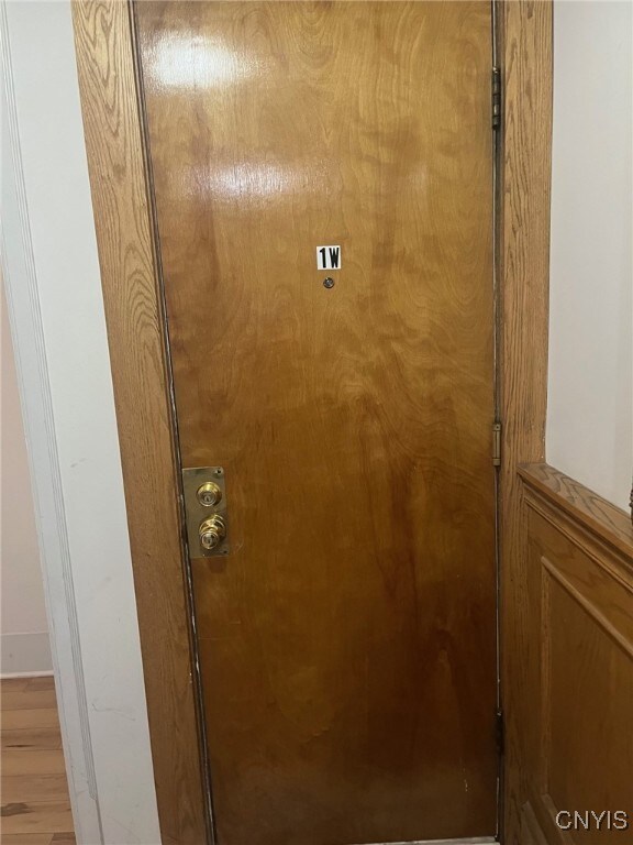 1108 Madison St unit 1, Syracuse, NY 13210 - photo 5