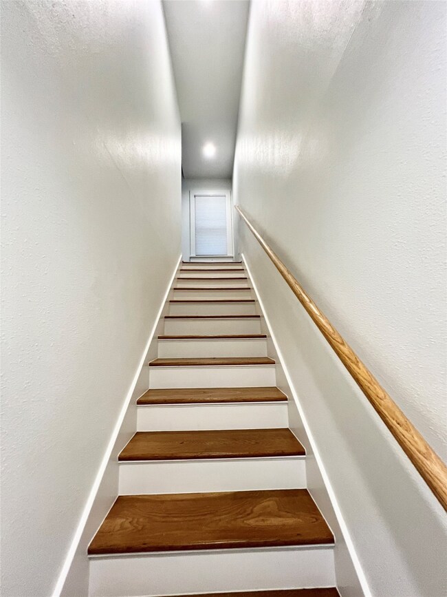 1419 Branard St unit 1/2, Houston, TX 77006 - photo 7