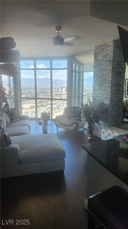 Allure Las Vegas unit 3510, Las Vegas, NV 89102 - photo 3