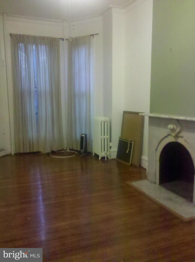 1818 Bolton St unit 1, Baltimore, MD 21217 - photo 3